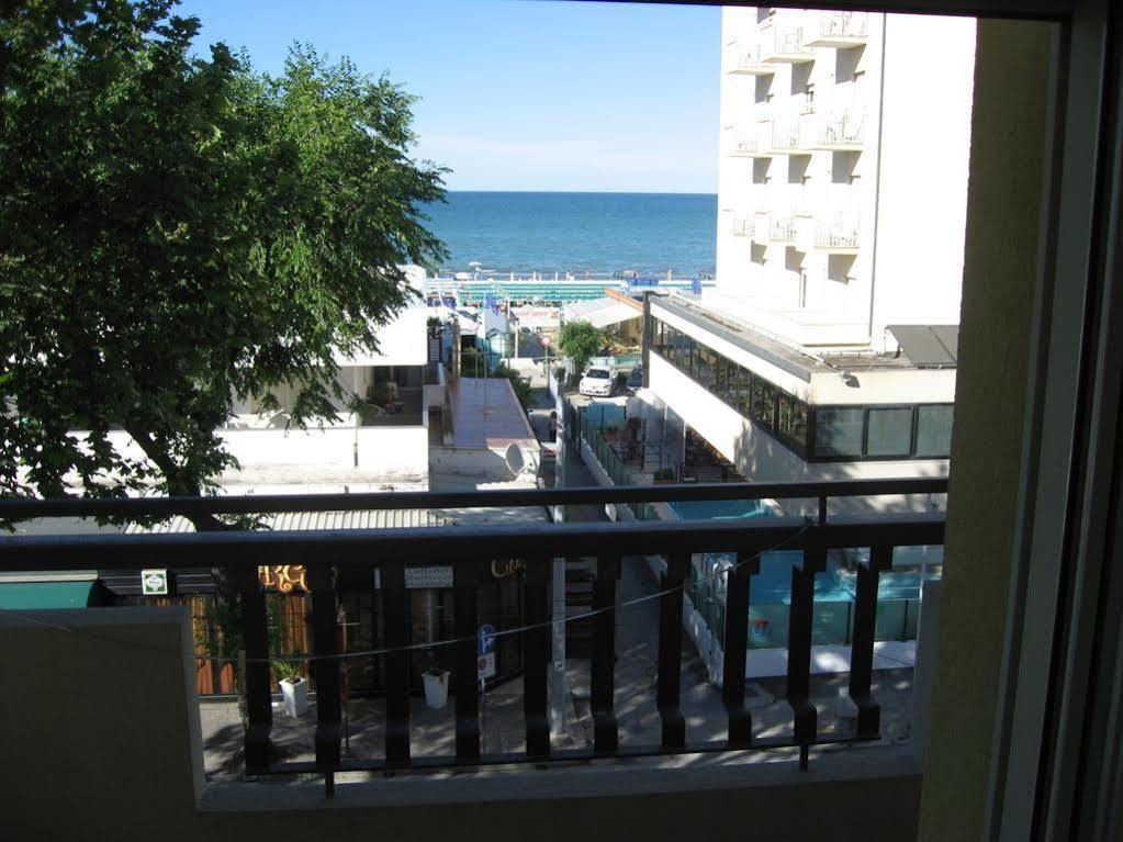 Hotel Alabama Riccione Exterior photo